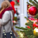 300 Christmas trees, lighted arches and garlands: Dressing up Moscow for the New Year