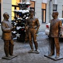 Sculptures in the courtyard of the Theatre-Studio directed by Tabakov